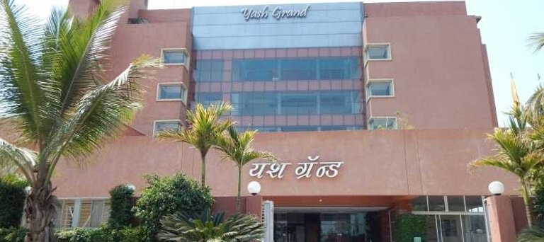 Hotel Yash Grand, Ahmednagar Maharashtra