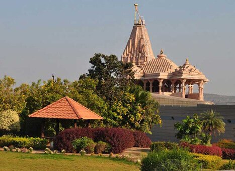 Bahubali Atishaya Kshetra & Jahaj Temple Maharashtra