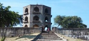 Salabat Khan Tomb