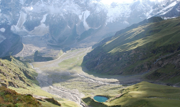 Beas Kund Trek