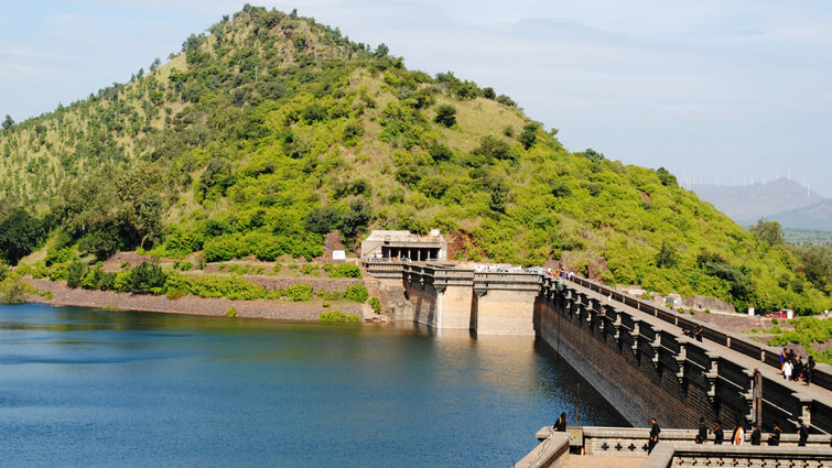 Gayathri Reservoir, near Chitradurga, Karnataka, India. - Bing Gallery