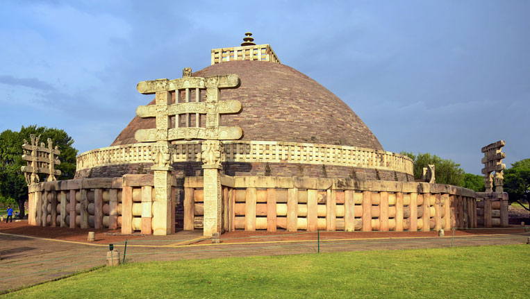 Buddhist-Monuments-at-Sanchi