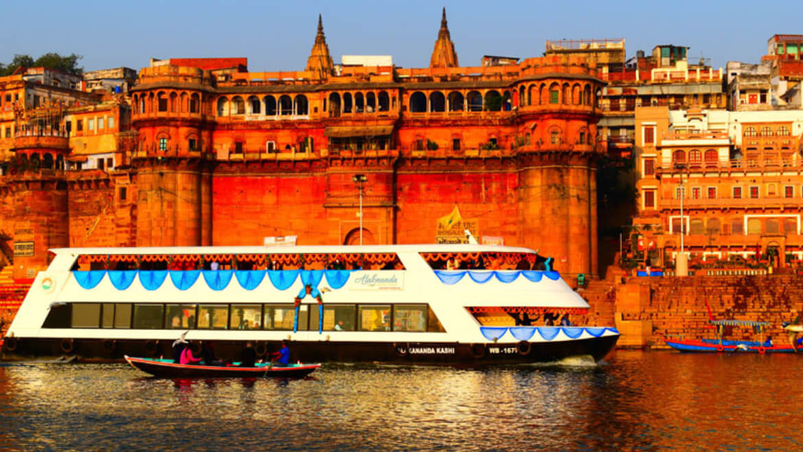 cruise boat price in india
