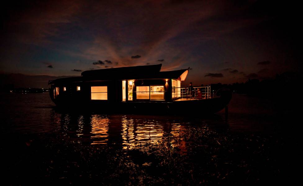 Kerala Houseboat Backwater