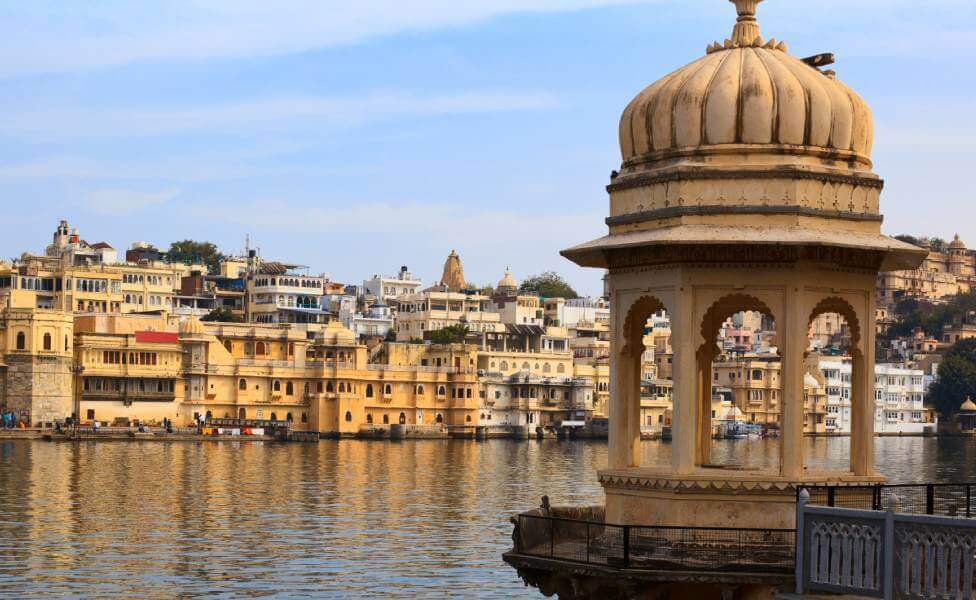 Udaipur Lake Pichola - Best Winter Destination