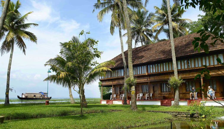 20 Top Resorts for Holidaying in Kerala | Luxurious Stay in Kerala