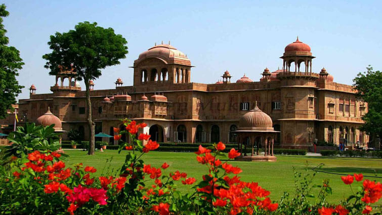 Travel to Rajasthan and Explore its 25 Best Monuments | Rajasthan Heritages