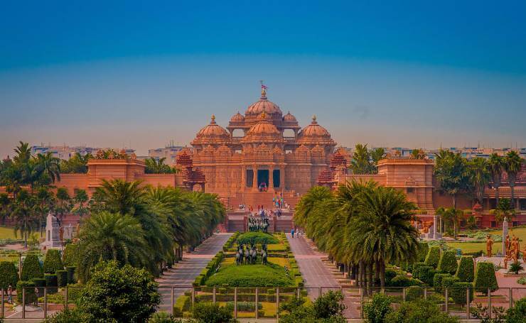 Top 10 Famous Temples in India | Temples in India - भारत की आवाज