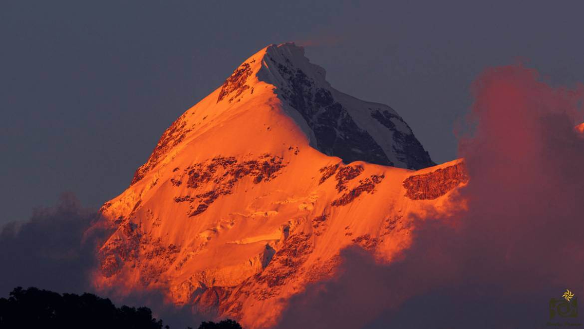 Trishul Parvat Himalaya