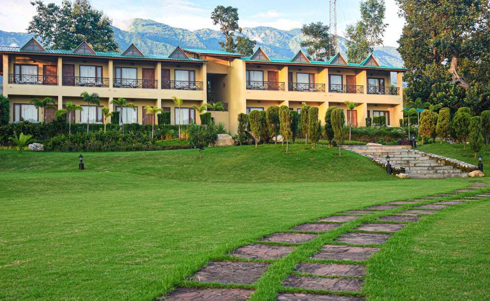 20 Best Hotels & Resorts In Jim Corbett National Park 