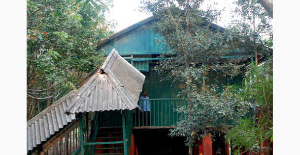 wbtdc tourist lodge in murshidabad