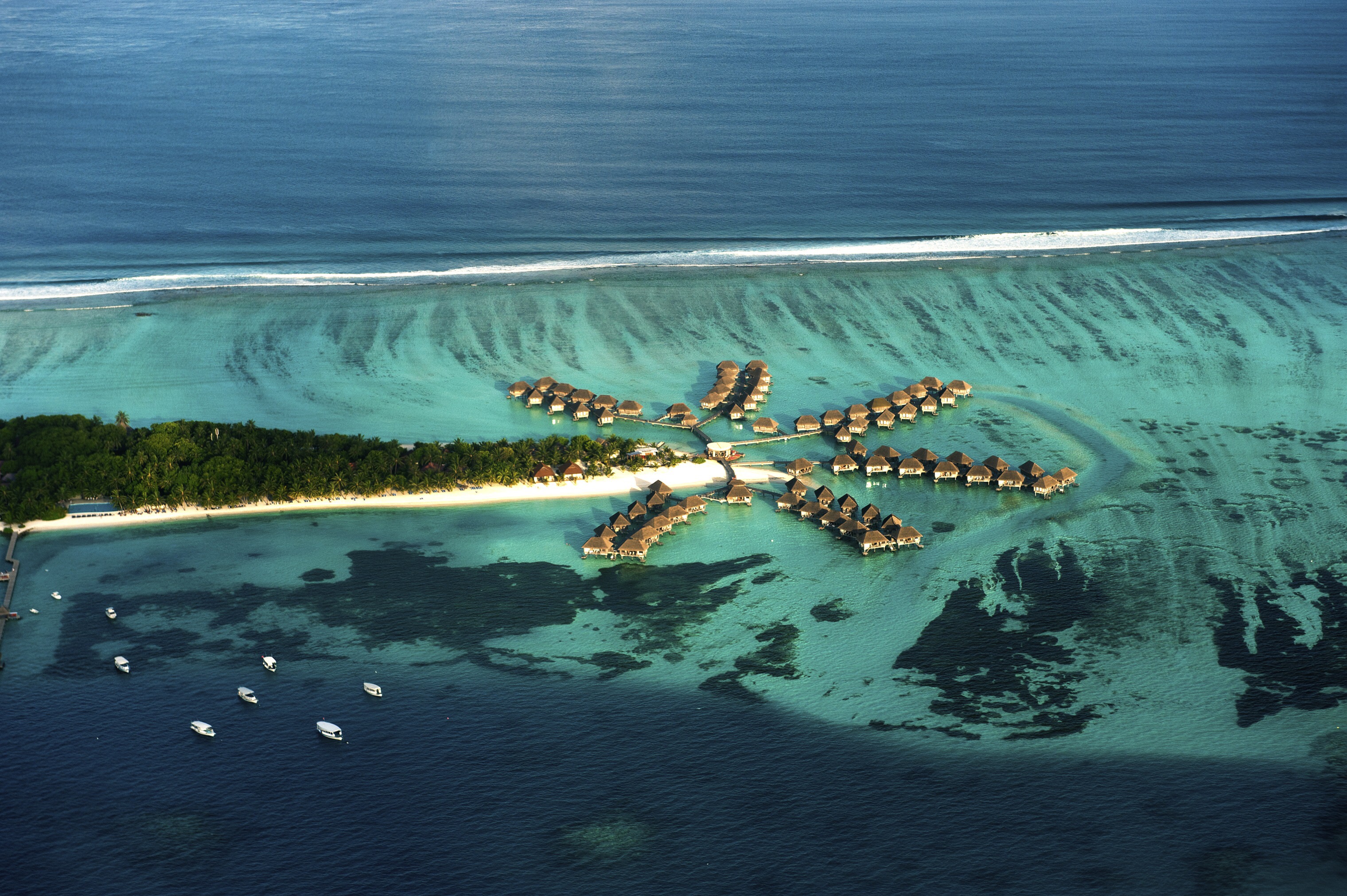 most famous tourist spots in maldives