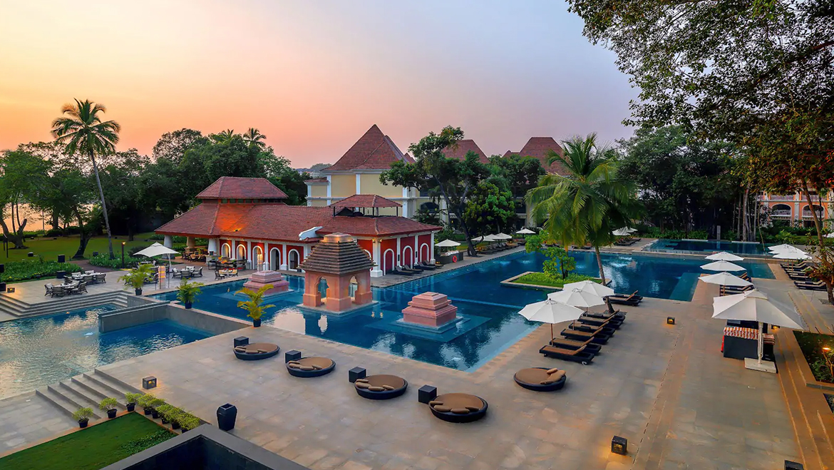 book hotels in goa india