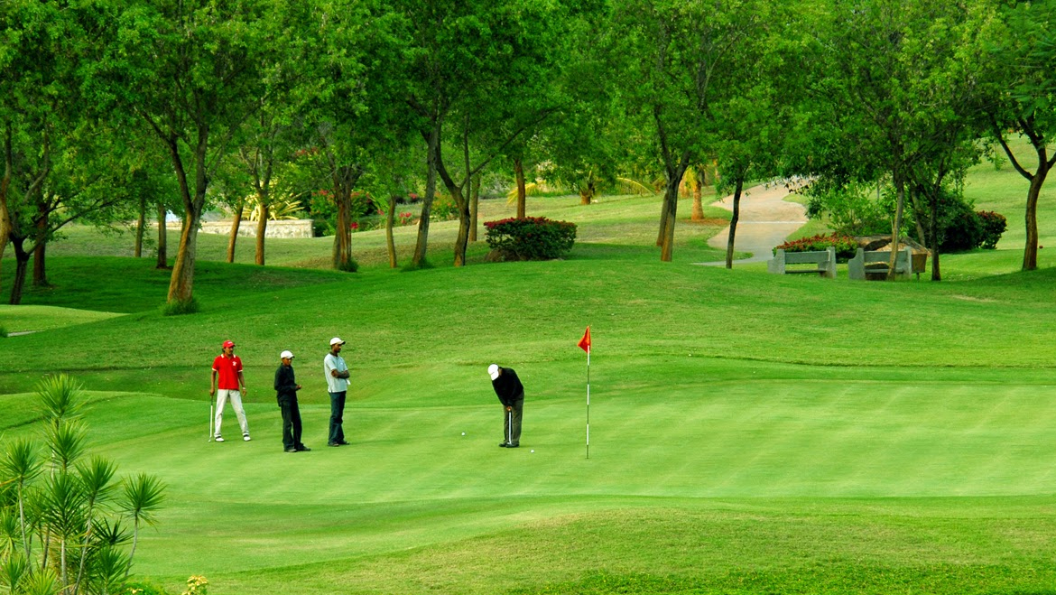 Kashmir Golf Course | Srinagar | Jammu & Kashmir