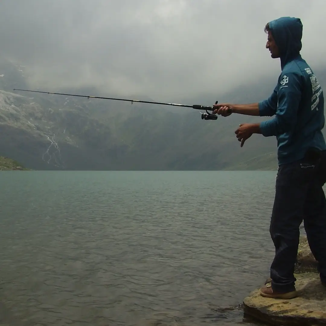 Fishing In Kashmir