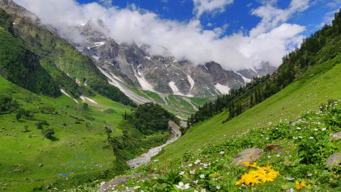 beas kund trek photos